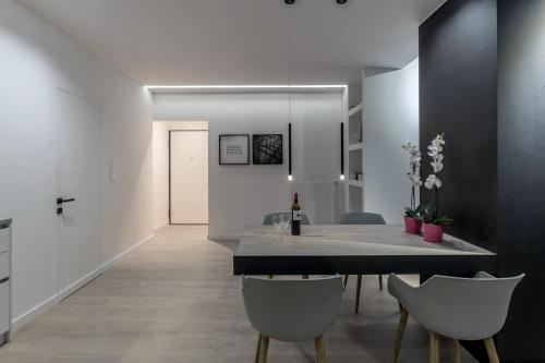 Pangrati Grove Apartment - image 6