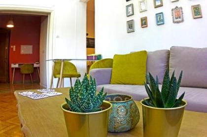 Life Houses Zappeio Apartment - image 11
