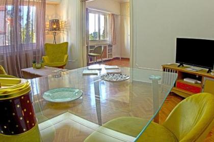 Life Houses Zappeio Apartment - image 15