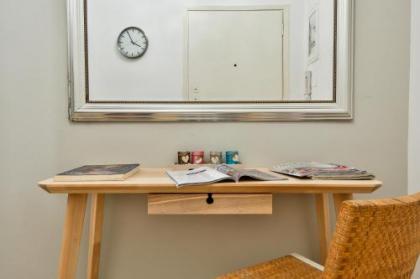 Cozy Studio at Ampelokipi Area - image 10