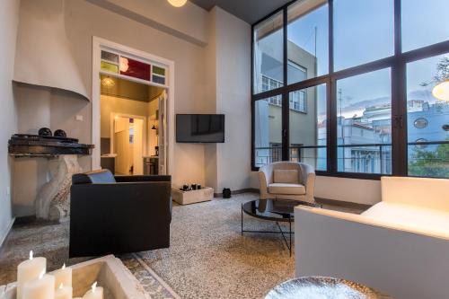 Soho Apartments - main image