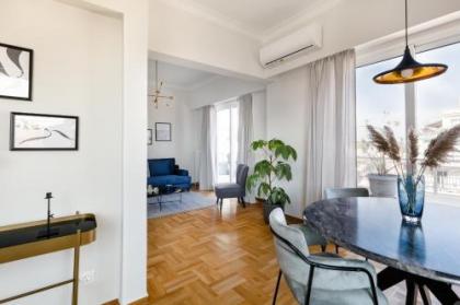 Elegant Luminous 3BD apartment in Kolonaki by UPSTREET - image 4