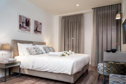 Urban Nest - Suites & Apartments - image 10
