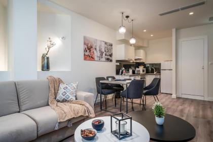 Urban Nest - Suites & Apartments - image 15