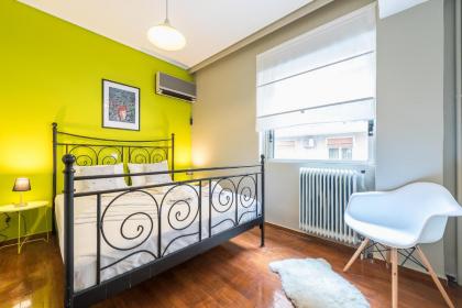 Stylish Apartment with Balcony by Cloudkeys - image 18