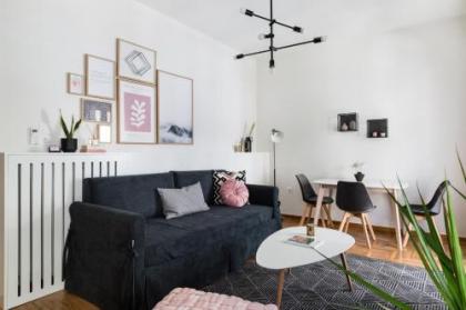 Desirable 1BD Apartment in Kolonaki by UPSTREET - image 2