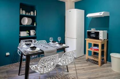Autonomous house in the heart of Plaka - image 15