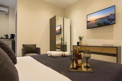 Athens Imperial Suites - Luxury Living - image 8