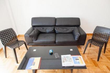 Beautiful Apartment With Lovely View at Kolonaki Athens! - image 5