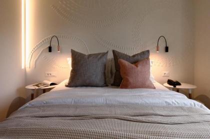 niche hotel Athens - image 13