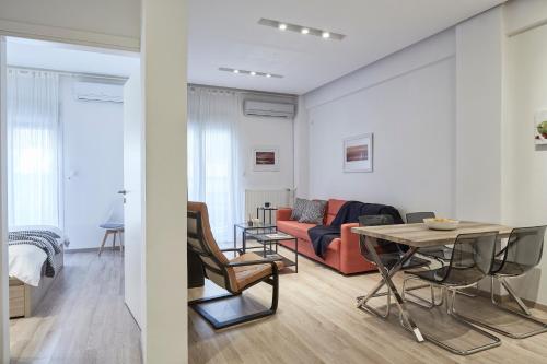 Modern Elegant Apt at Kolonaki - main image