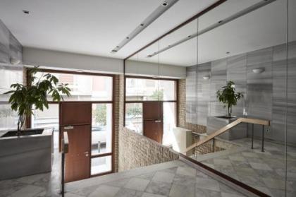 Modern Elegant Apt at Kolonaki - image 18