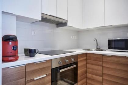 Modern Elegant Apt at Kolonaki - image 6