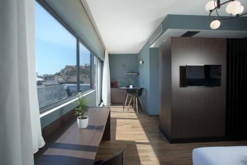 Athens21 - main image