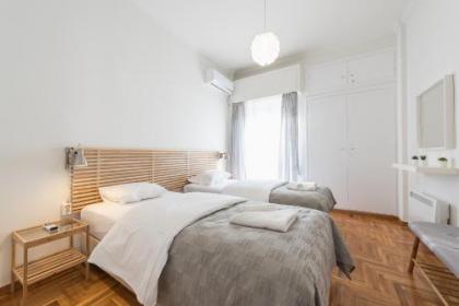 Cozy and fresh apt close to Metro - image 10