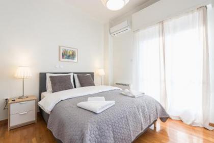 Cozy and fresh apt close to Metro - image 3