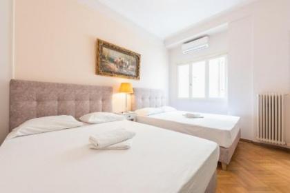 Athens Empire Paradise Apartment - image 10