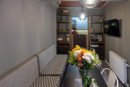 ATHENIAN YARD SUITES - image 15