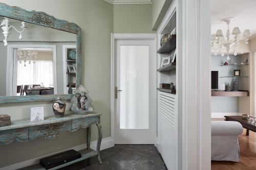 Fabulous 3BD Apt close to Kalimarmaro - image 3