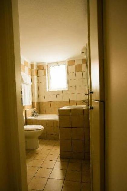 Soulas Place - Close to Athens Airport and Beach - image 5