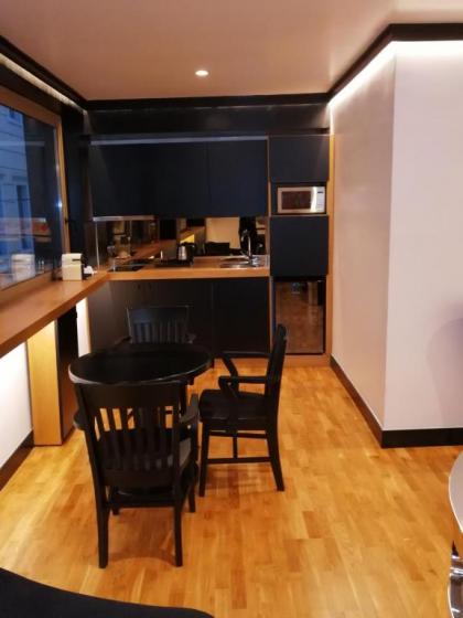 Andromeda Downtown Residence - image 12