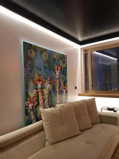 Andromeda Downtown Residence - image 19