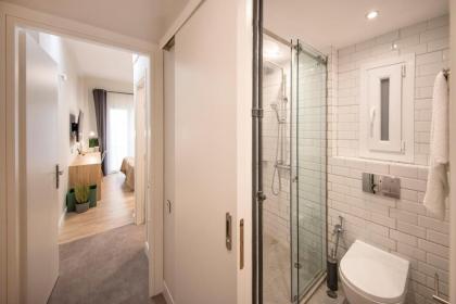 Stunning Αpartment Ιn Τhe Heart Athens. - image 20