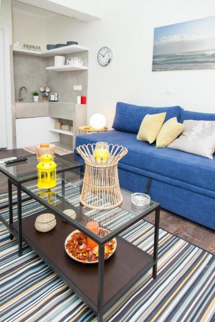  Modern Studio In The Heart Of Kolonaki Athens! - image 2