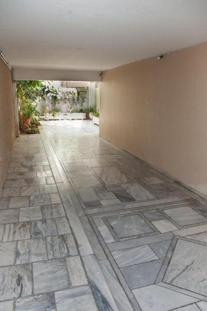  Modern Studio In The Heart Of Kolonaki Athens! - image 4