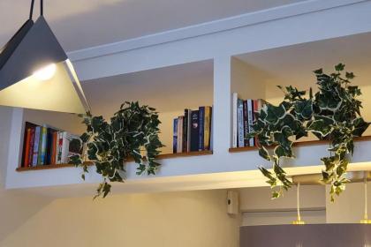 Cozy Luxury Apartment in the Heart of Athens 8-1 - image 15