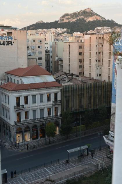 Cozy Luxury Apartment in the Heart of Athens 8-2 - image 12