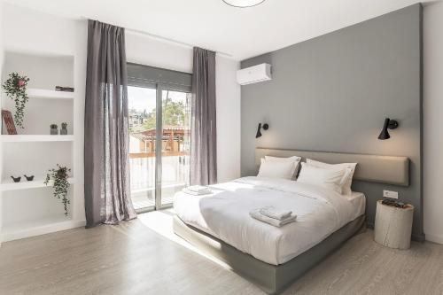 Winsome City Apartment - image 5
