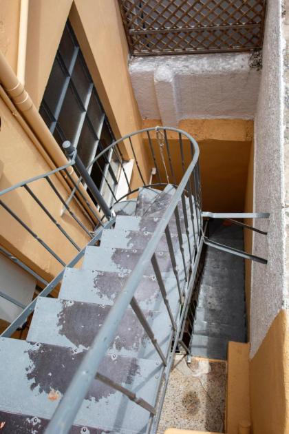 Enticing roof top studio in Athens centre! - EP9T - image 12