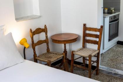 Enticing roof top studio in Athens centre! - EP9T - image 3