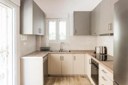 Bright 2BD Apartment in Psychiko by UPSTREET - image 17