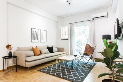 Bright 2BD Apartment in Psychiko by UPSTREET - image 2