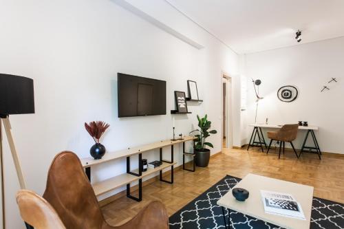 Bright 2BD Apartment in Psychiko by UPSTREET - image 3