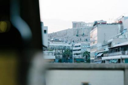 Bright 2 bedrooms apt. in the heart of Athens w stunning views to Acropolis - image 17