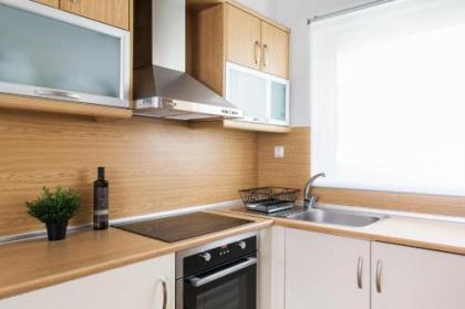 Delightful 1BD Apartment in Plaka by UPSTREET - image 14