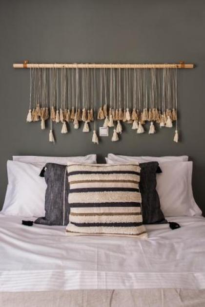 Delightful 1BD Apartment in Plaka by UPSTREET - image 19