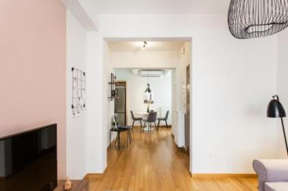 Delightful 1BD Apartment in Plaka by UPSTREET - image 7