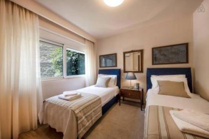 2 bedroom flat next to Acropolis - image 20