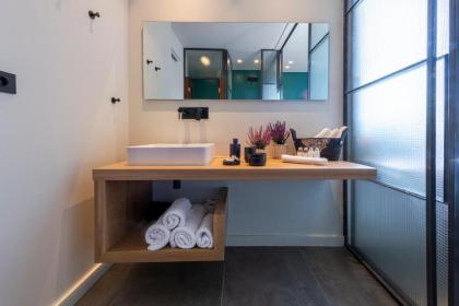 Hidesign Athens Acropolis Panorama Suite - image 16