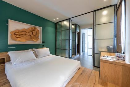 Hidesign Athens Acropolis Panorama Suite - image 17