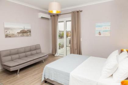 Cozy Penthouse With Stunning View To Acropolis! - image 14