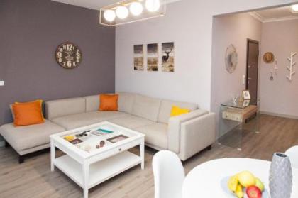 Cozy Penthouse With Stunning View To Acropolis! - image 3