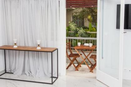 Luxurious Apartment in Athens Downtown - image 2