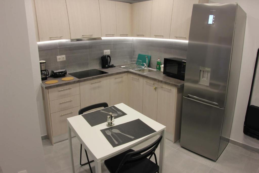 Boutique apartment next to Acropolis Museum - image 2