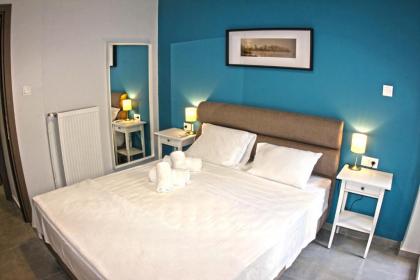 Boutique apartment next to Acropolis Museum - image 5
