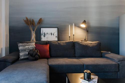 Urban & Cozy 1BD Apartment in Ampelokipoi Area by UPSTREET - image 5
